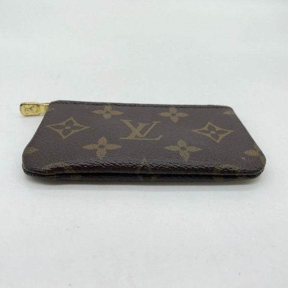 Louis Vuitton Monogram Canvas Key Holder - Picture 5 of 16